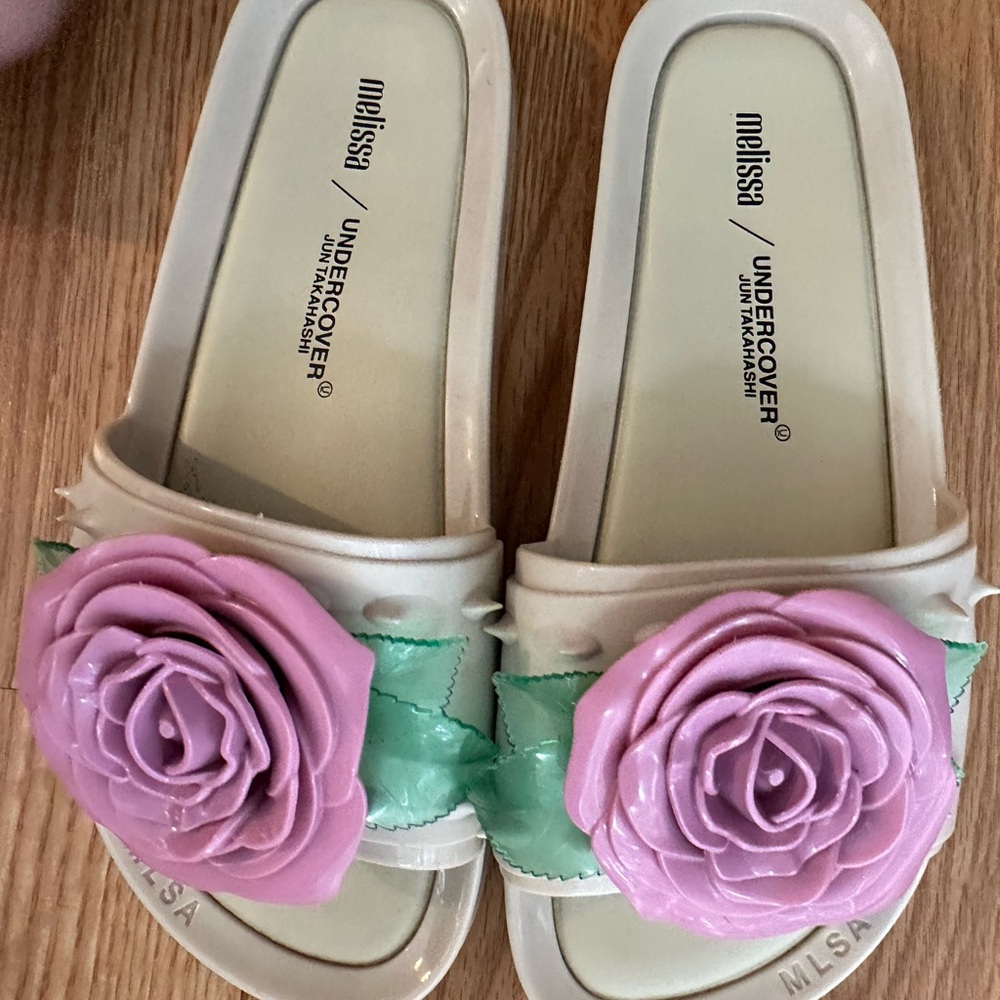 Melissa Undercover Beach Slide Spike Rose sandals
